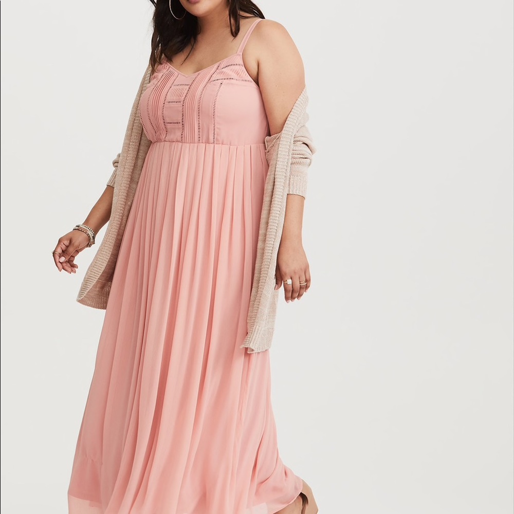 NWT Torrid Blush-Pleat Chiffon Maxi Dress 3X
